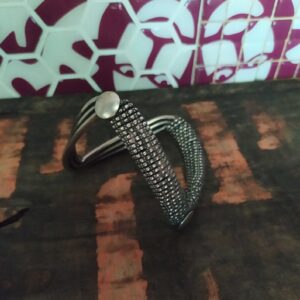 bracciale etnico in argento lavorato