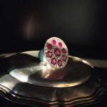 anello afgano in argento con radice di rubino
